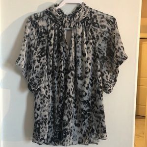 Rachel Roy blouse. Size 2x